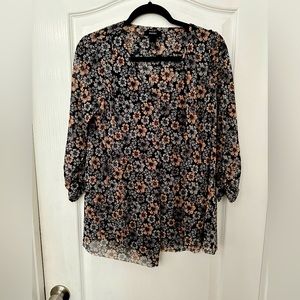 Alfani Tops | Alfani Floral Print 3/4 Sleeve Top Size M| Color: Black/White pink